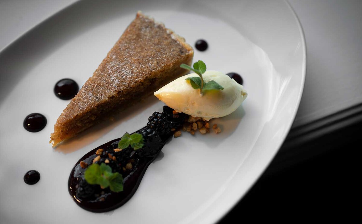 Northamptonshire wedding venue Walnut Tree Inn, Northampton